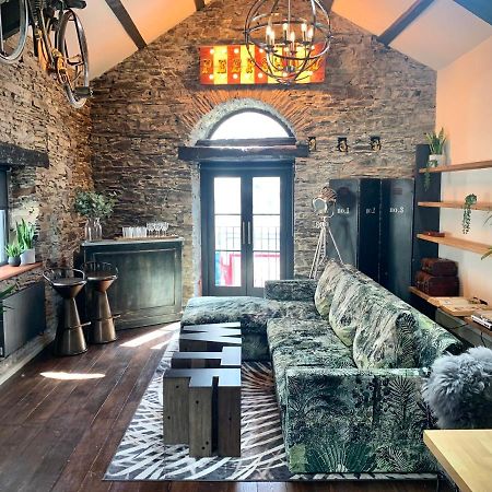 Loft 11 Stunning Luxury Nyc Loft Style Interior Designed 2Bd Apartment Excellent City Centre Location Mezzanine Cinema Room Designer Furniture Amazing Space Douglas Exteriör bild
