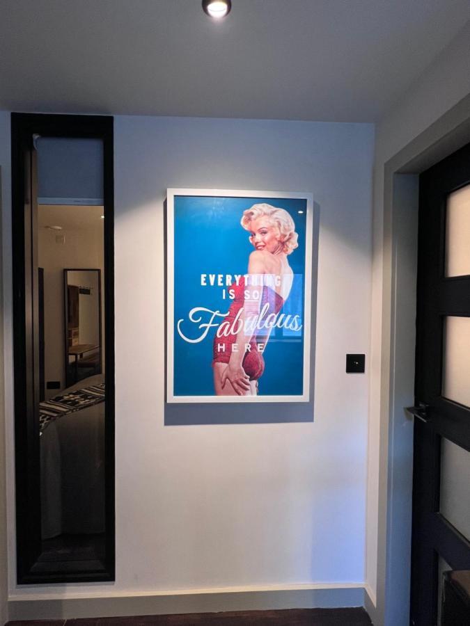 Loft 11 Stunning Luxury Nyc Loft Style Interior Designed 2Bd Apartment Excellent City Centre Location Mezzanine Cinema Room Designer Furniture Amazing Space Douglas Exteriör bild